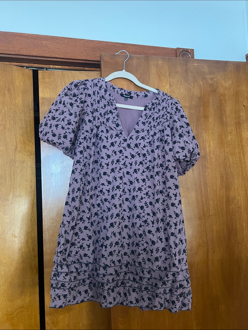Madewell Lavender Floral V-Neck Puff-Sleeve Dress